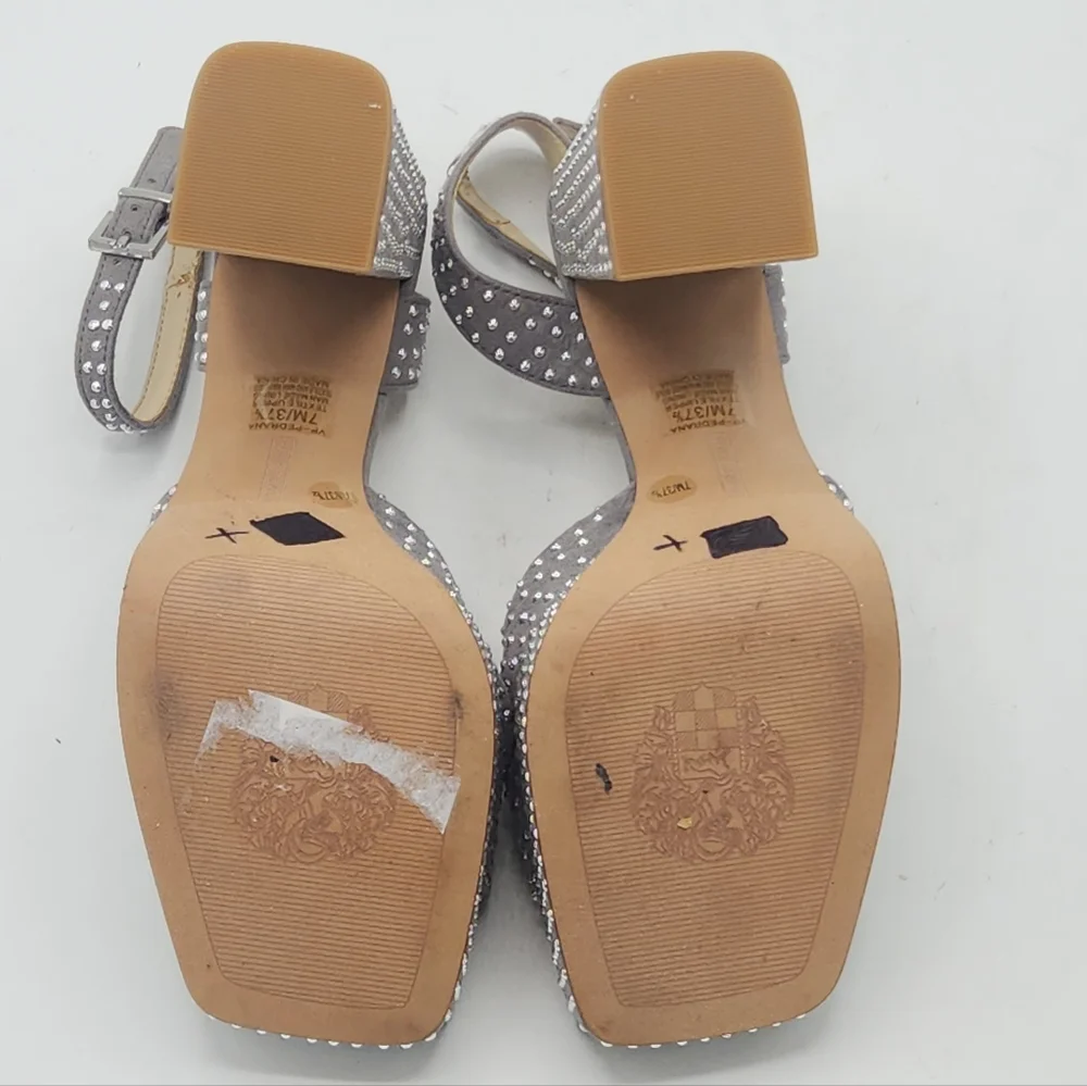 vince camuto